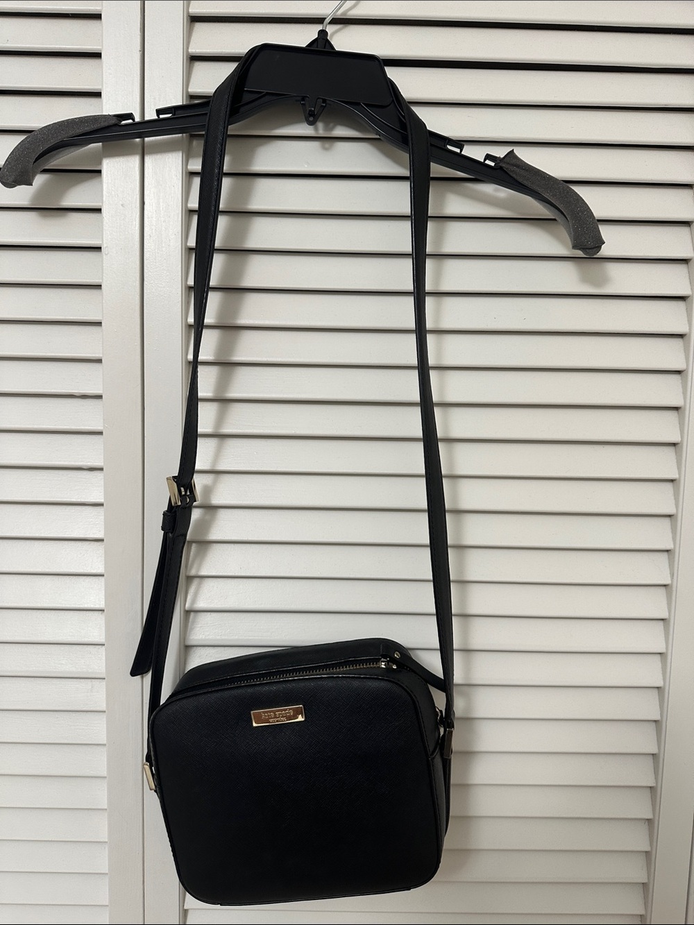 kate spade Black Structured Crossbody Camera Bag